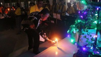 Natal Bersama Kaum Bapak Sinode GMIT dan Berbagi Kasih Dengan Jemaat