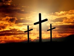 Bersama Hati Terkudus Yesus dalam Jalan Salib Suci