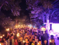 Pawai Obor Sebagai Tanda Sukacita Menyambut Paskah