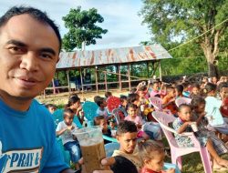 Isidorus Lilijawa Beri Motivasi untuk Anak-Anak Sekami St. Petrus Oepaha