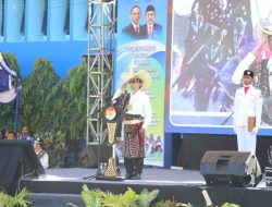 Pj. Gubernur NTT bertindak sebagai Pembina Upacara pada Peringatan Hardiknas Tahun 2024 Lingkup Provinsi NTT