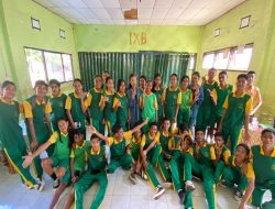 Dukung Siswa Peduli Lingkungan Sekolah, Mahasiswa UNWIRA Gelar Sosialisasi