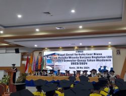 Gelar Wisuda, UNWIRA Utus Lulusan Baru untuk Masyarakat