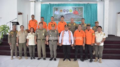 Pj. Wali Kota Kupang Buka Bimtek SAR Bagi Satpol PP