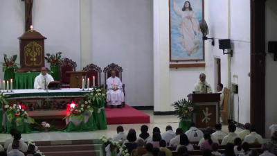 Uskup Pertama Keuskupan Labuan Bajo, Mgr. Dr. Maksimus Regus