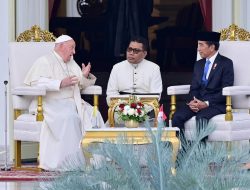 Presiden Jokowi Suarakan Perdamaian Bersama Paus Fransiskus