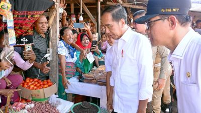 Pj. Gubernur NTT Dampingi Presiden Jokowi Akhiri Kunjungan Kerja di “Bumi Kenari”