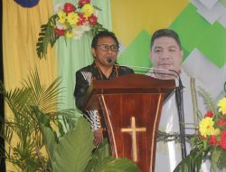 Pj.Bupati Hadiri Perayaan Misa Perdana Thabisan Imam Baru Pater Servus Agustinus Mere, SVD