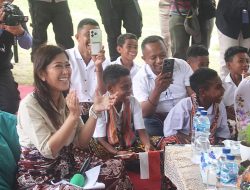 Kunjungan Menteri Komunikasi dan Digital RI ke SMP Negeri 6 Amarasi