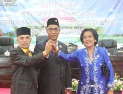 Pj.Bupati Kupang Hadiri Pengambilan Sumpah Janji Pimpinan DPRD Kabupaten Kupang Masa Bakti 2024 – 2029