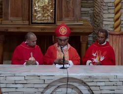 Gereja Sta. Maria Immaculata Battuna Resmi Menjadi Paroki