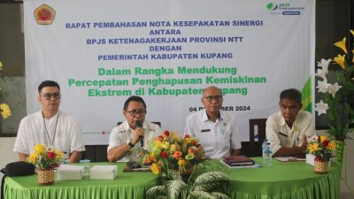 Pemkab Kupang dan BPJS Ketenagakerjaan NTT Serahkan Santunan Kematian Kepada  2 Keluarga Pegawai yang Meninggal