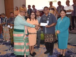 Rayakan HUT ke-25 DWP, Sekda Kupang Dorong Peran Strategis Dharma Wanita dalam Pemberdayaan Keluarga