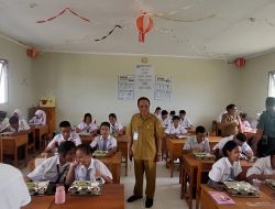 SMA Negeri 8 Kupang Rasakan Manfaat Makanan Bergizi Gratis