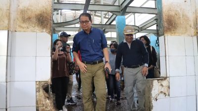 Tinjau RPH Bimoku, Pj. Gubernur NTT Pastikan Daging Sapi Aman Dikonsumsi Masyarakat