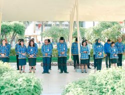 Sekda Kota Kupang Pimpin Apel Kesadaran KORPRI, Tekankan Semangat Pengabdian dan Profesionalisme