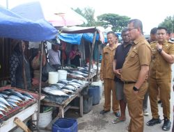 Bupati Kupang Sidak Pasar Oesao