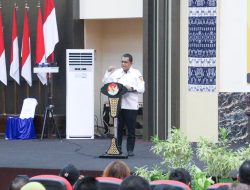 Gubernur NTT Melki Laka Lena Mengajak Para ASN Untuk Berwirausaha