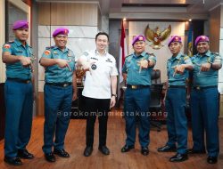Wali Kota Kupang Terima Kunjungan Komandan Yonmarhanlan VII, Bahas Kolaborasi Penanganan Sampah dan Keamanan Kota