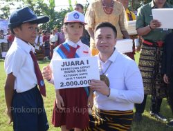Pimpin Upacara Hardiknas 2025: Wali Kota Kupang Ajak Semua Pihak Bersatu Membangun Pendidikan Berkualitas