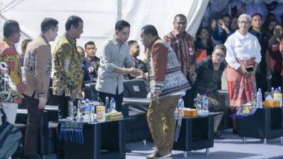 Pertunjukan Seni Budaya Ayo Bangun NTT Sambut Kedatangan Perdana Wapres Gibran di Kota Kupang