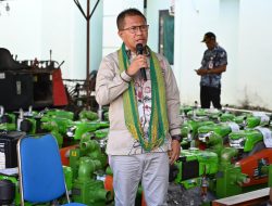 Dukung Swasembada Pangan, Pemerintah Pusat Berikan Bantuan Peralatan Pertanian Bagi Masyarakat Kabupaten Kupang