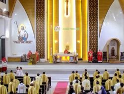 Jejak Kasih Mgr. Petrus Turang Dikenang dalam Misa 40 Hari Wafatnya