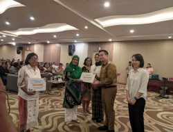 Wali Kota Kupang Serahkan Dana, Posyandu Siap Tingkatkan Layanan