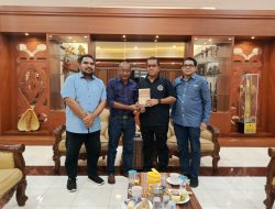 Gubernur NTT Menerima Kunjungan Penulis Buku Perjanjian Lisbon Tahun 1859 Dan Akibatnya Bagi Pulau Timor, Flores, Solor dan Sekitarnya (1847 – 2024)