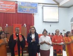Serena Francis Apresiasi Pelayanan GMIT Nekafmese dalam Momentum 100 Tahun