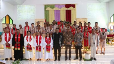 Wakil Gubernur NTT Resmikan Gedung Gereja GMIT Getsemani Lemadak
