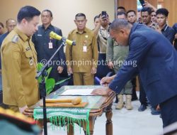 Wali Kota Kupang Lantik 2 Pejabat Administrator