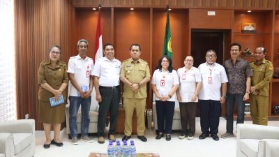 Audiensi Bersama PMI NTT, Gubernur Melki Laka Lena Dorong Donor Darah Rutin di Setiap Momentum