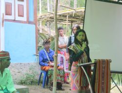 Wakil Bupati Kupang Menghadiri Upacara Pengukuhan Lembaga Adat Tefnai Desa Fatukona