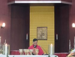 Romo Yallo: “Tetaplah Setia dalam Salib Kehidupan”