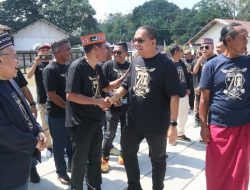 Gubernur Melki Laka Lena Hadiri Temu Alumni Sanpio