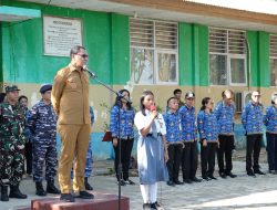 Peringati Hari Sumpah Pemuda, Wagub Johni Asadoma Pimpin Apel Bersama Para Guru dan Siswa di Sabu