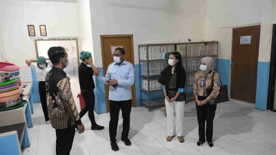 Kunjungi Manggarai Barat, Wakil Gubernur NTT Tinjau Operasional Dapur Makan Bergizi Gratis di SPPG Gorontalo serta Kantor Samsat