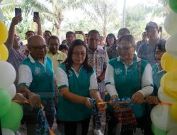 Soft Launching PKK Fresh Mart, Gubernur Melki Laka Lena Dorong Penguatan Ekonomi Keluarga dan Optimalisasi Produk Lokal