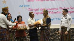 Gubernur Melki Laka Lena Hadiri Perayaan Natal dan Tahun Baru KKBM Kupang