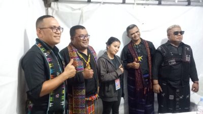 Alfred Gare Feat Pax Group Ajak Masyarakat Bangga Produk UMKM NTT