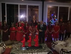 Spirit Natal Mengalir dalam Light Ceremony Hotel Swiss-Belcourt Kupang