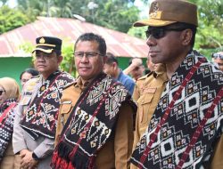 Wakil Gubernur NTT dan Bupati Kupang Serta Unsur Forkopimda Panen Raya Jagung di Pantulan