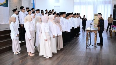 Wali Kota Kupang Lantik Pengurus PHBI Periode 2025–2030, Tekankan Peran Menjaga Harmoni dan Keberagaman