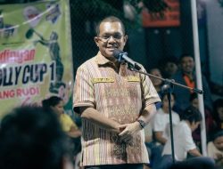 Gubernur NTT Tutup Turnamen Voli DR. Umbu Rudi Kabunang Cup di Sumba Timur