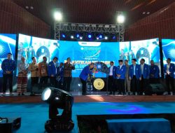 PAN NTT Resmi Dilantik, Zulhas Tekankan Politik Pelayanan dan Persatuan