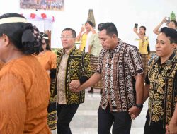 Bupati Kupang Beribadah Minggu di Gereja Via Dolorosa Nefo, Lifuleo