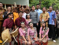 Dialog dengan Petani Budidaya Rumput Laut Rote Ndao, Wapres Tekankan Modernisasi dan Hilirisasi