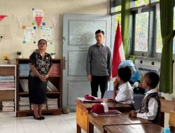 Tinjau SD Negeri dan MTS Papela, Wapres Pastikan Program Prioritas Presiden Jangkau Wilayah 3T