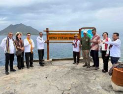 Wagub NTT Ajak Warga Pulau Buaya Jaga Kelestarian Laut demi Masa Depan Generasi